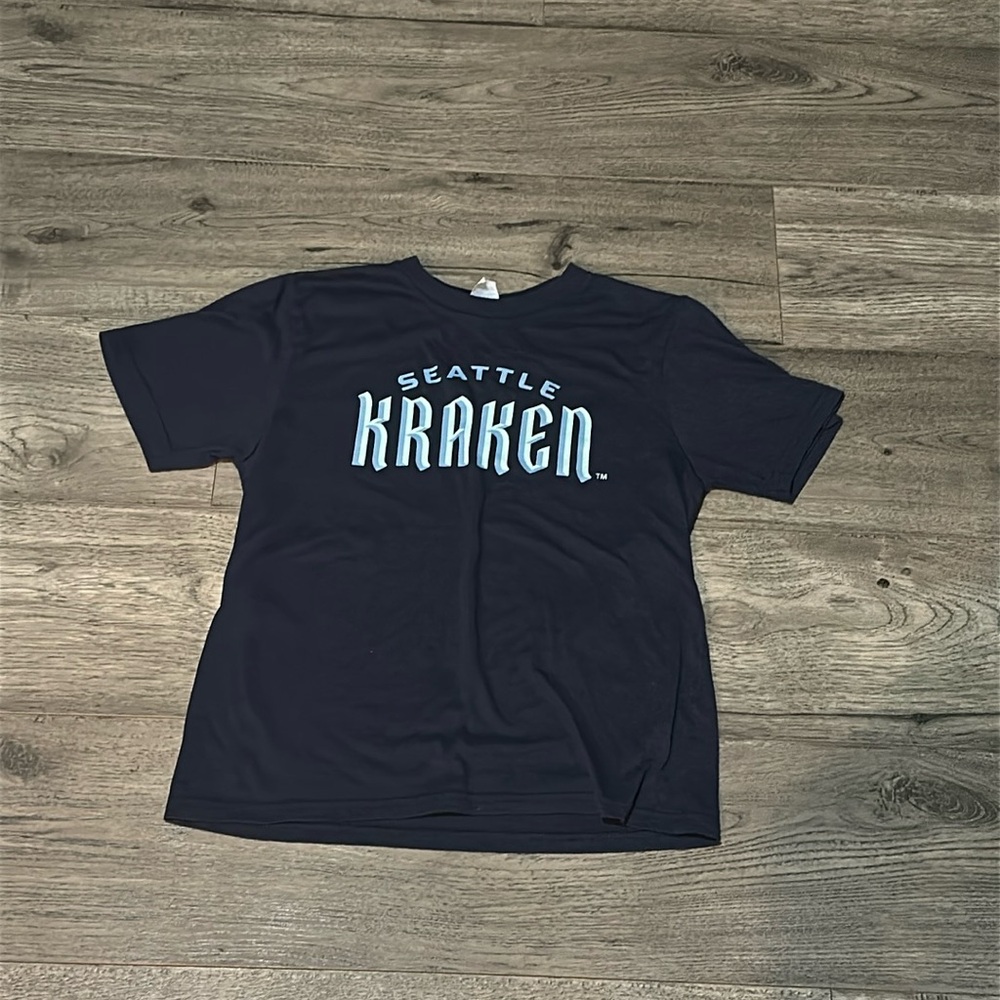 Seattle kraken tee shirt